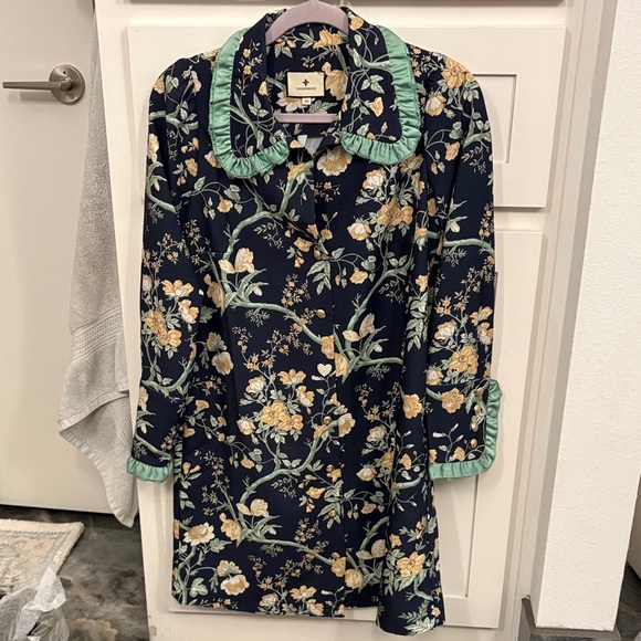 Tuckernuck Dresses & Skirts - Tuckernuck Floral Dress with Green Trim mini Dress